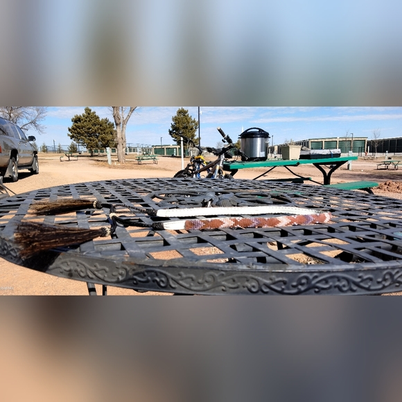 Ladies hand crafted hatband - Picture 3 of 3